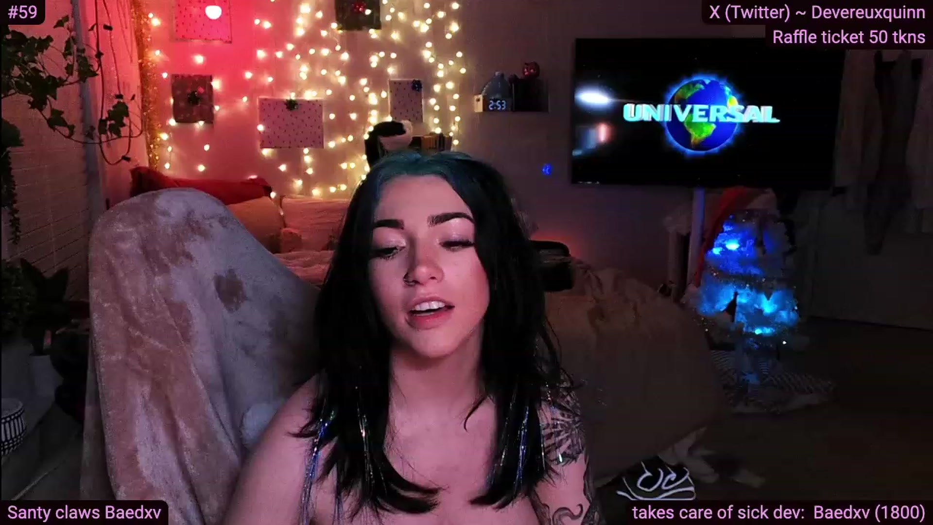 Gallery image thumbnail from Devereuxquinn's myfreecams stream on, 12/20/2023, 08:21 image 19 of 20