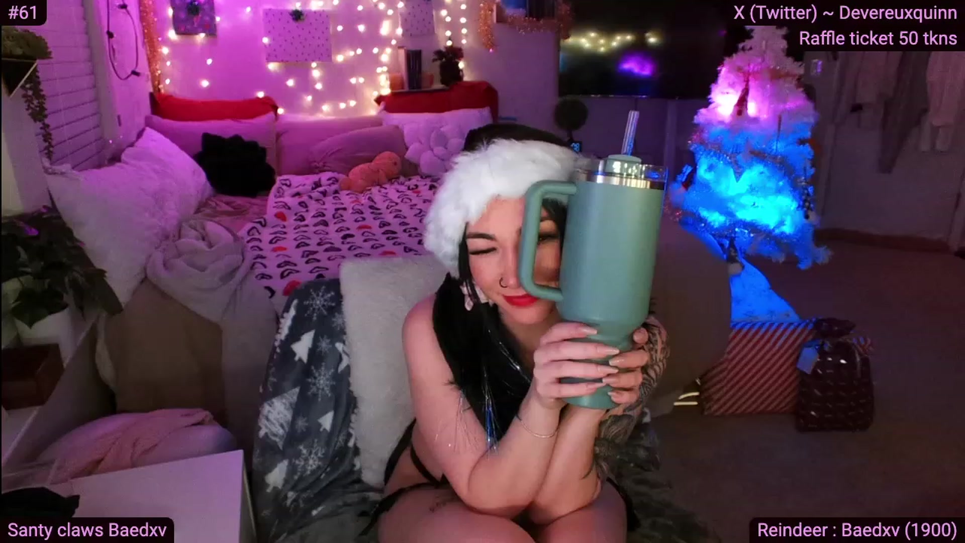 Gallery image thumbnail from Devereuxquinn's myfreecams stream on, 12/22/2023, 06:59 image 6 of 20