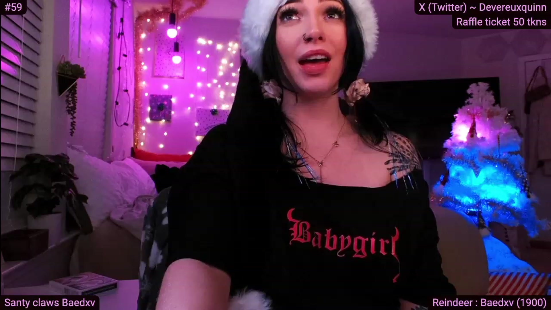 Gallery image thumbnail from Devereuxquinn's myfreecams stream on, 12/22/2023, 10:14 image 1 of 20