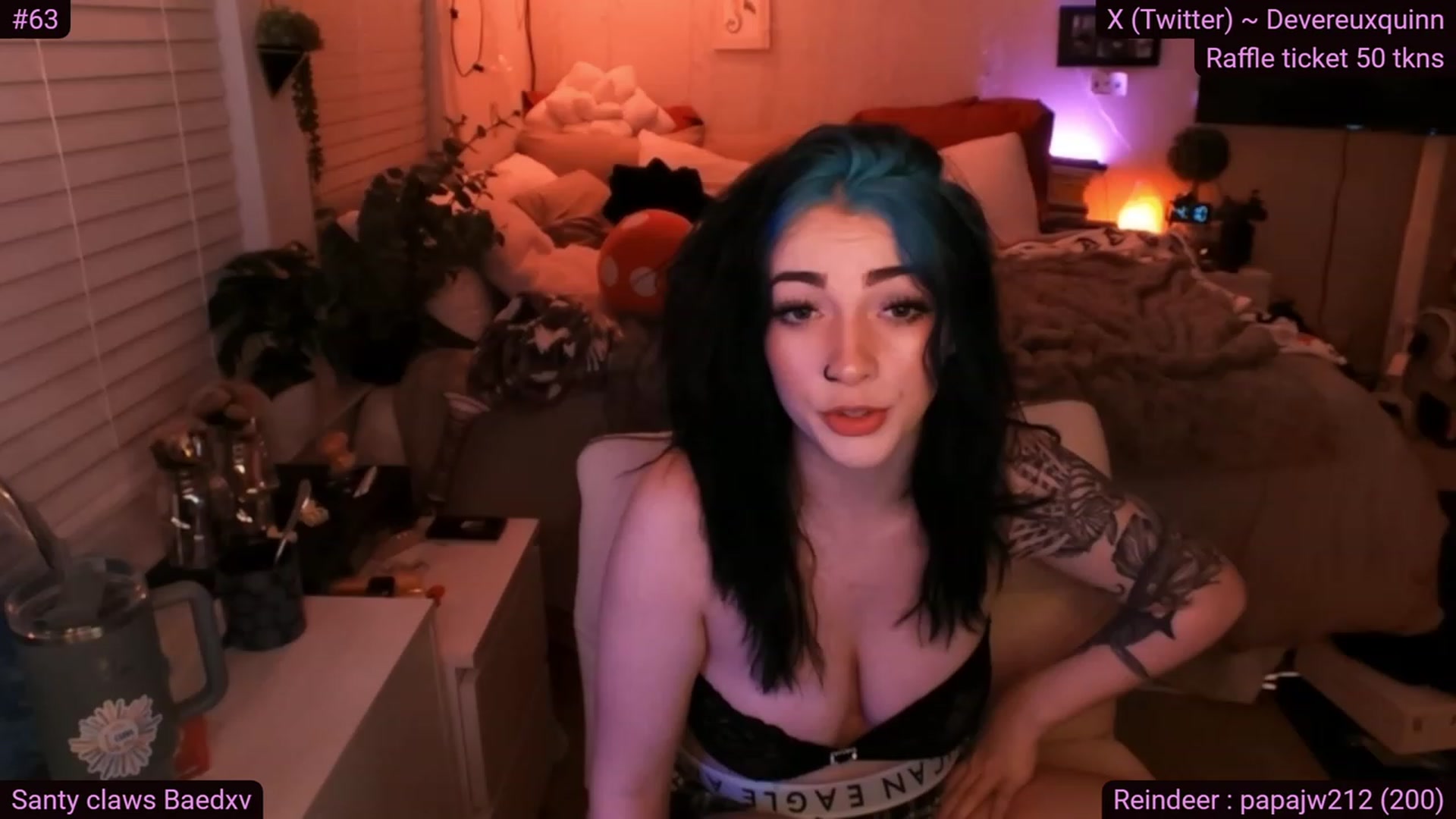 Gallery image thumbnail from Devereuxquinn's myfreecams stream on, 12/28/2023, 10:19 image 13 of 20