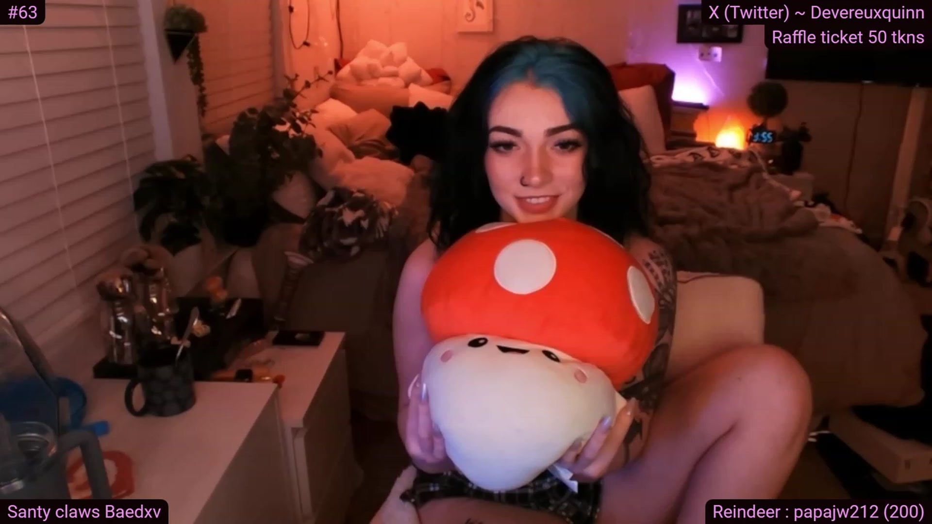 Gallery image thumbnail from Devereuxquinn's myfreecams stream on, 12/28/2023, 10:19 image 11 of 20
