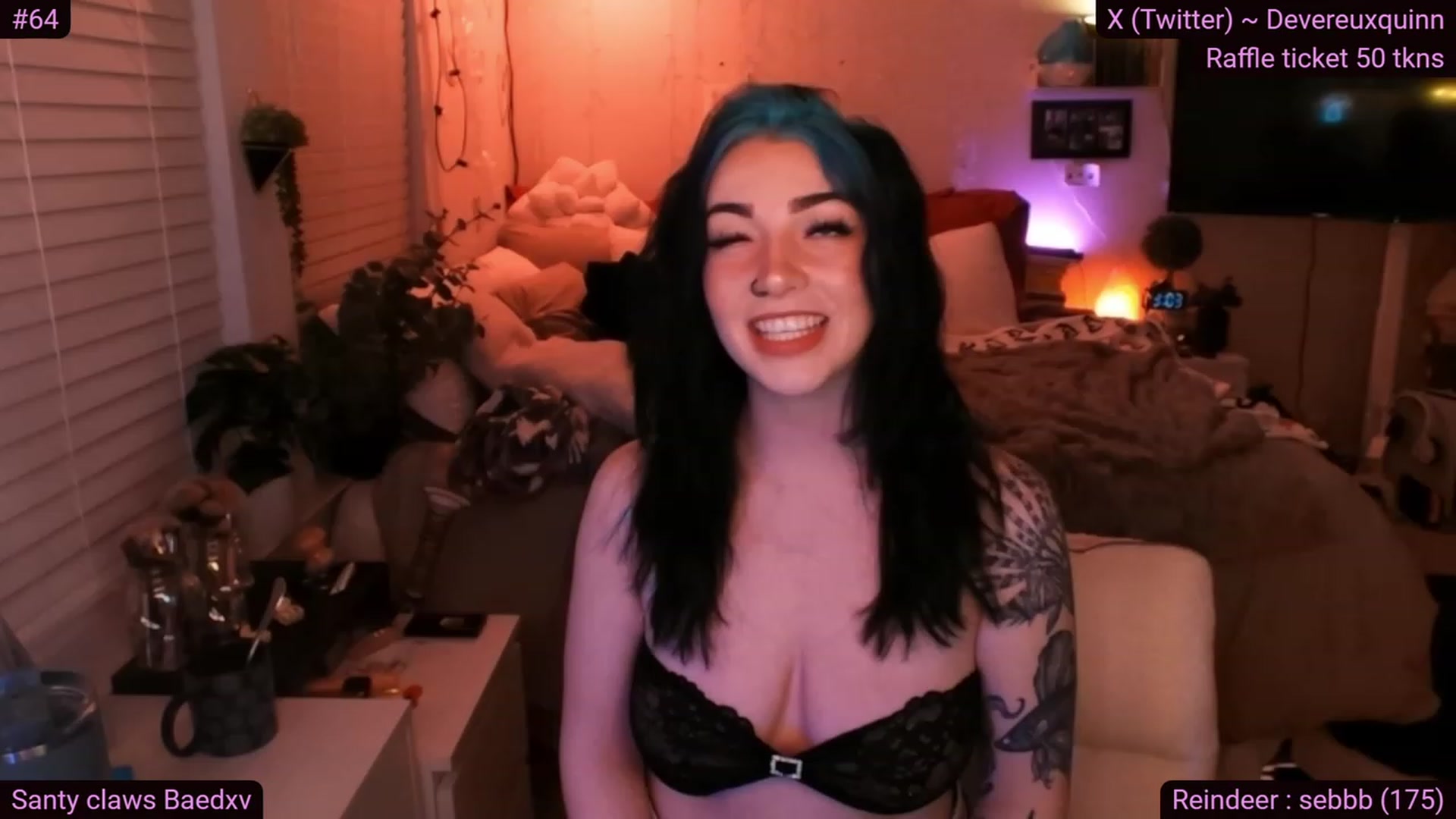 Gallery image thumbnail from Devereuxquinn's myfreecams stream on, 12/28/2023, 10:19 image 4 of 20