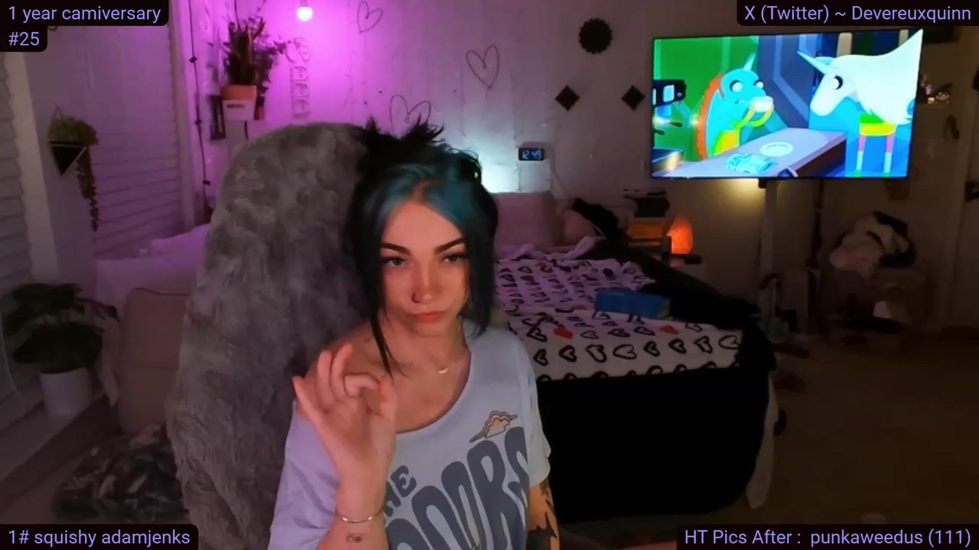 Gallery image thumbnail from Devereuxquinn's myfreecams stream on, 01/10/2024, 06:33 image 9 of 20