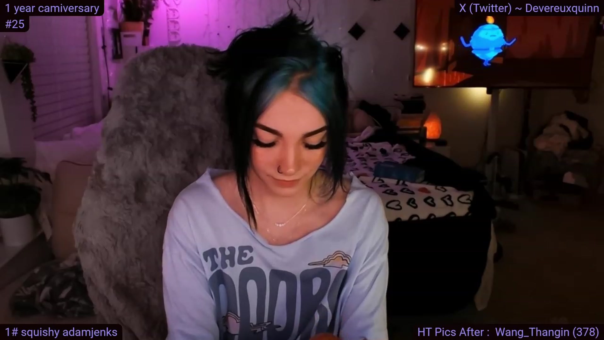 Gallery image thumbnail from Devereuxquinn's myfreecams stream on, 01/10/2024, 06:33 image 17 of 20