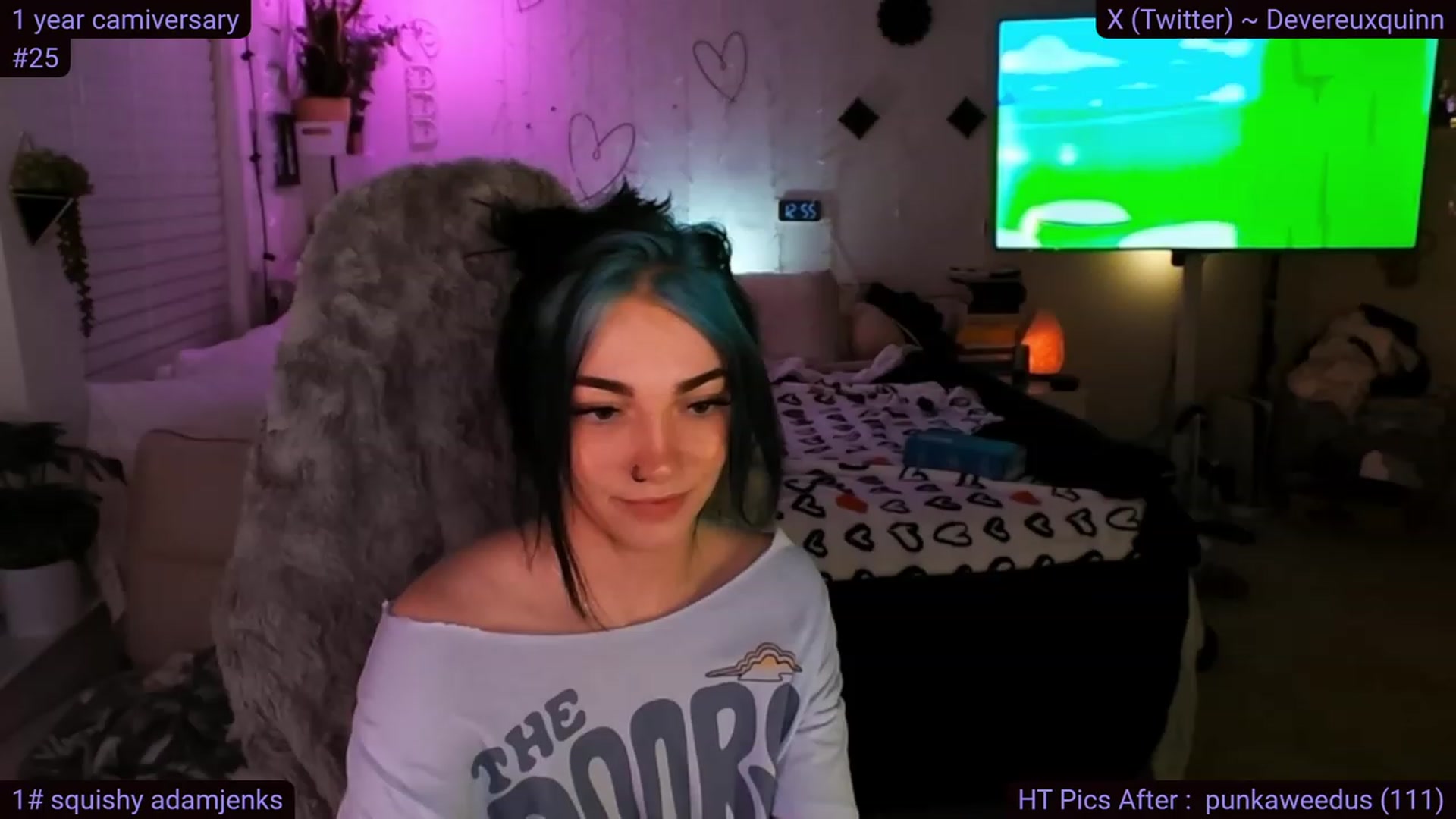 Gallery image thumbnail from Devereuxquinn's myfreecams stream on, 01/10/2024, 06:33 image 11 of 20