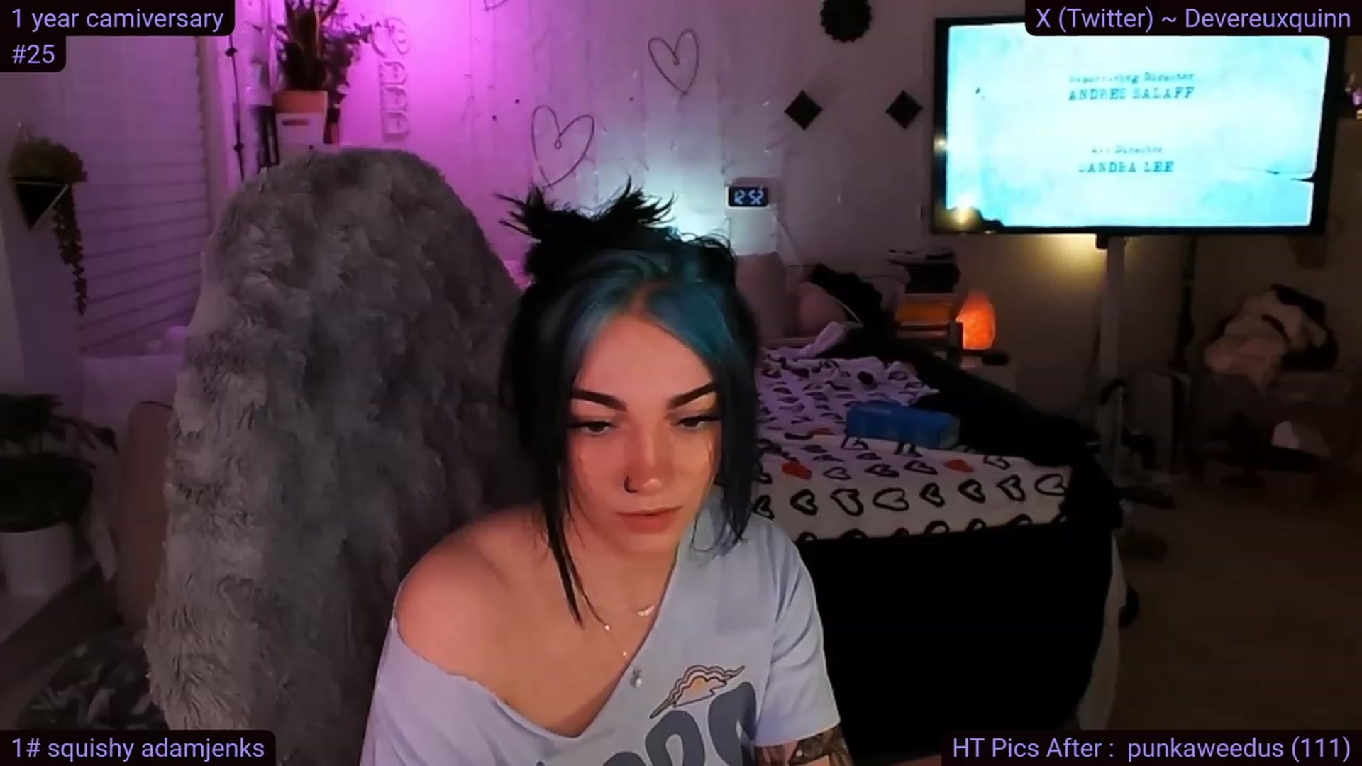 Gallery image thumbnail from Devereuxquinn's myfreecams stream on, 01/10/2024, 06:33 image 10 of 20