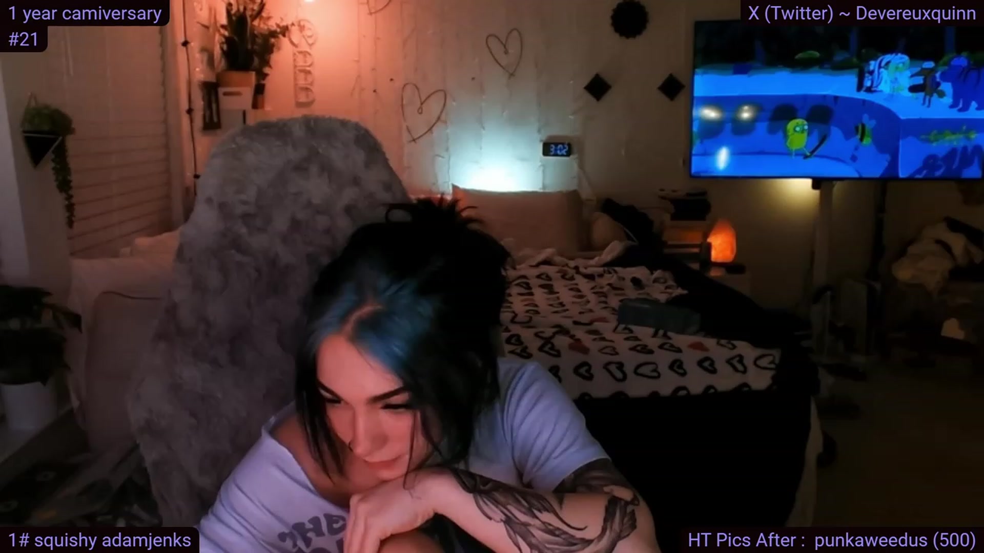 Gallery image thumbnail from Devereuxquinn's myfreecams stream on, 01/10/2024, 08:14 image 10 of 20