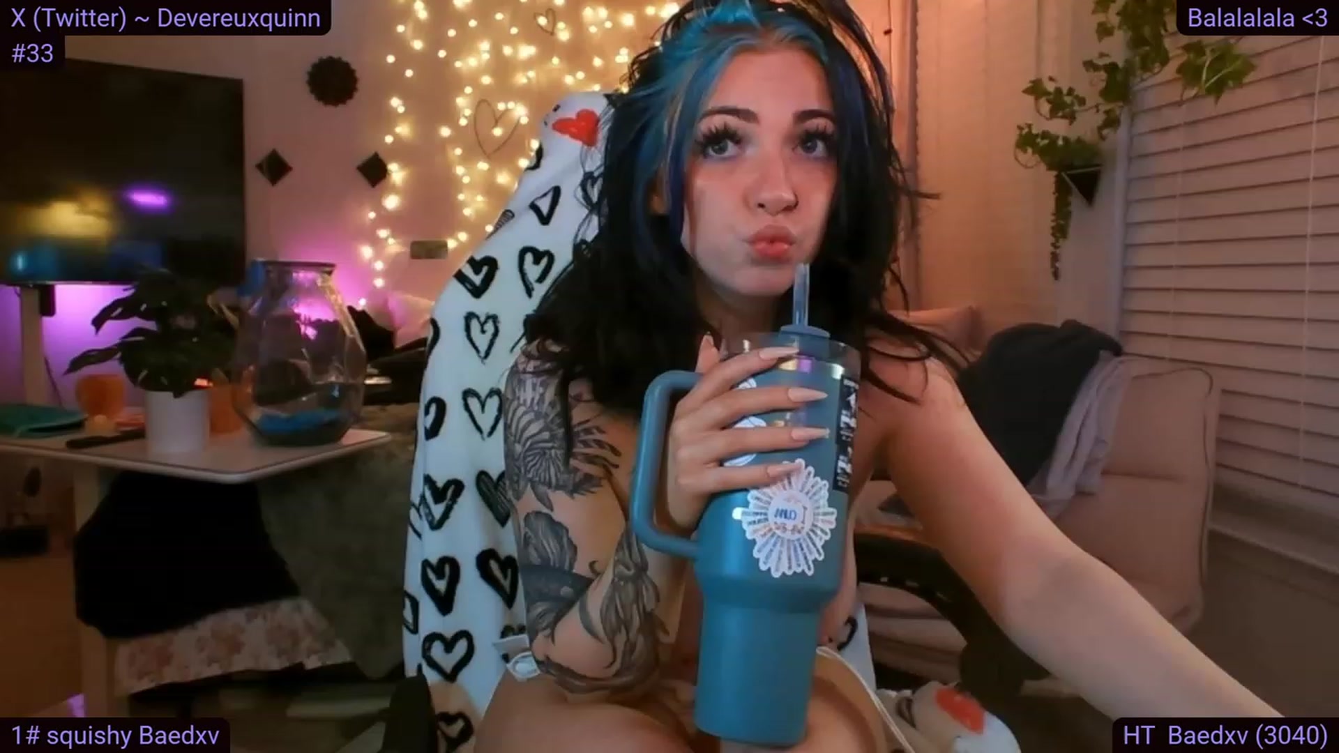 Gallery image thumbnail from Devereuxquinn's myfreecams stream on, 01/21/2024, 10:15 image 13 of 20