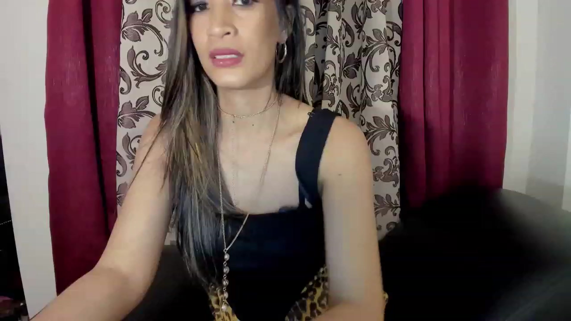Gallery image thumbnail from DevilTeaser's myfreecams stream on, 11/14/2022, 16:15 image 19 of 20