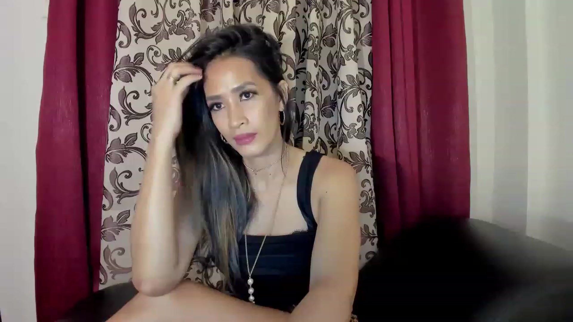 Gallery image thumbnail from DevilTeaser's myfreecams stream on, 11/14/2022, 16:15 image 10 of 20