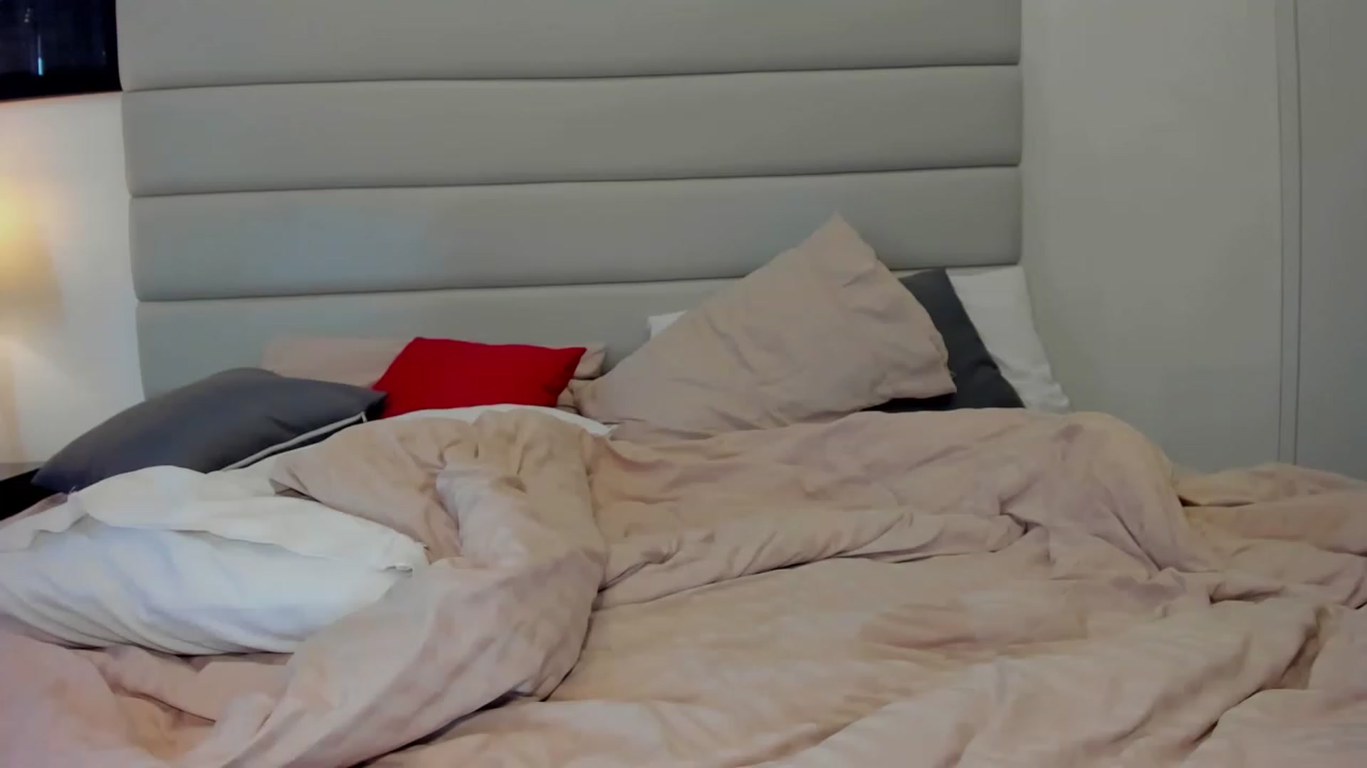 Gallery image thumbnail from DevilTeaser's myfreecams stream on, 11/18/2022, 05:18 image 17 of 20