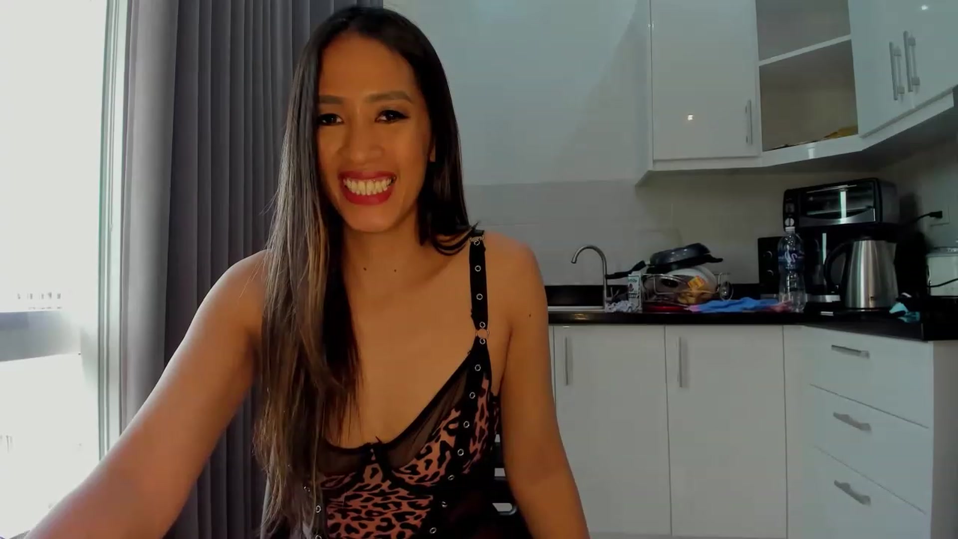 Gallery image thumbnail from DevilTeaser's myfreecams stream on, 11/25/2022, 04:29 image 15 of 20