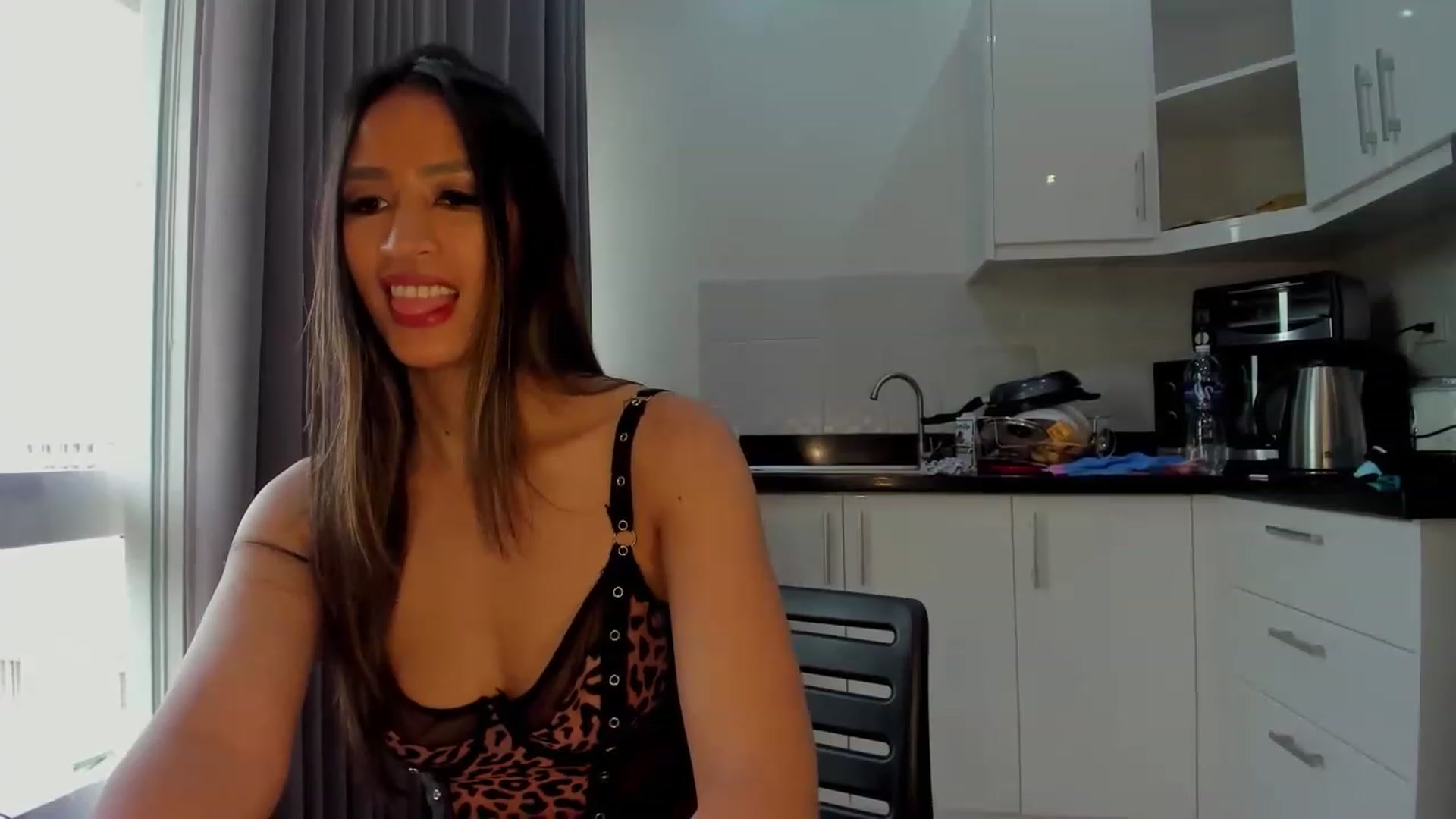 Gallery image thumbnail from DevilTeaser's myfreecams stream on, 11/25/2022, 04:29 image 18 of 20
