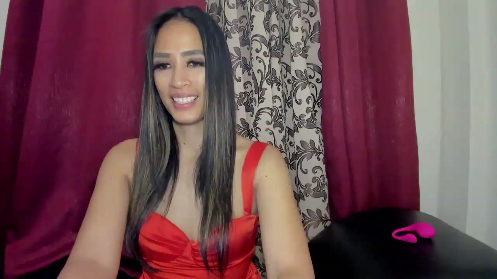 Gallery image thumbnail from DevilTeaser's myfreecams stream on, 12/01/2022, 15:46 image 4 of 20