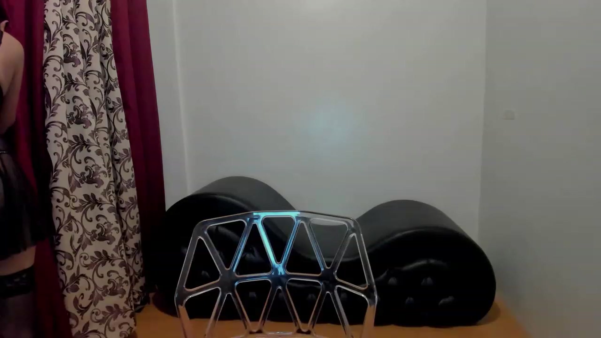 Gallery image thumbnail from DevilTeaser's myfreecams stream on, 12/04/2022, 13:19 image 20 of 20