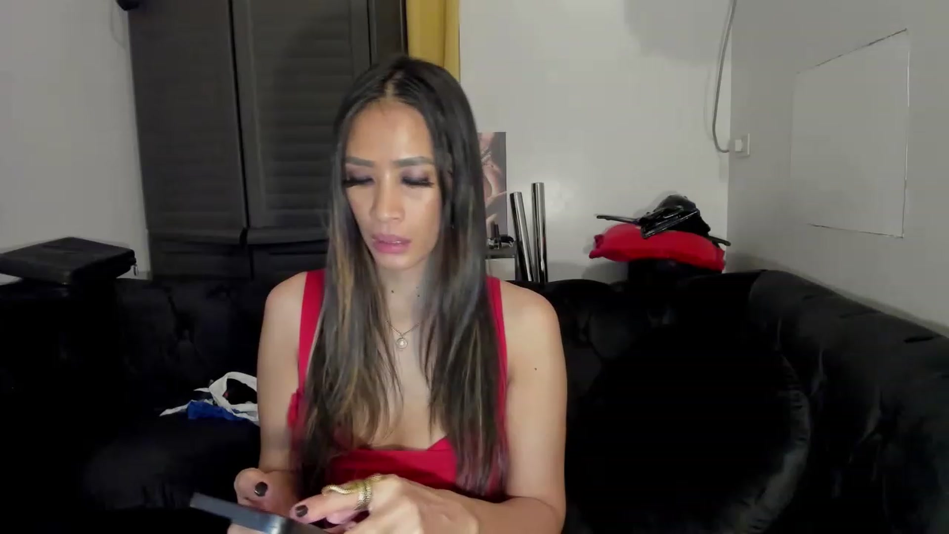 Gallery image thumbnail from DevilTeaser's myfreecams stream on, 12/05/2022, 14:52 image 19 of 20