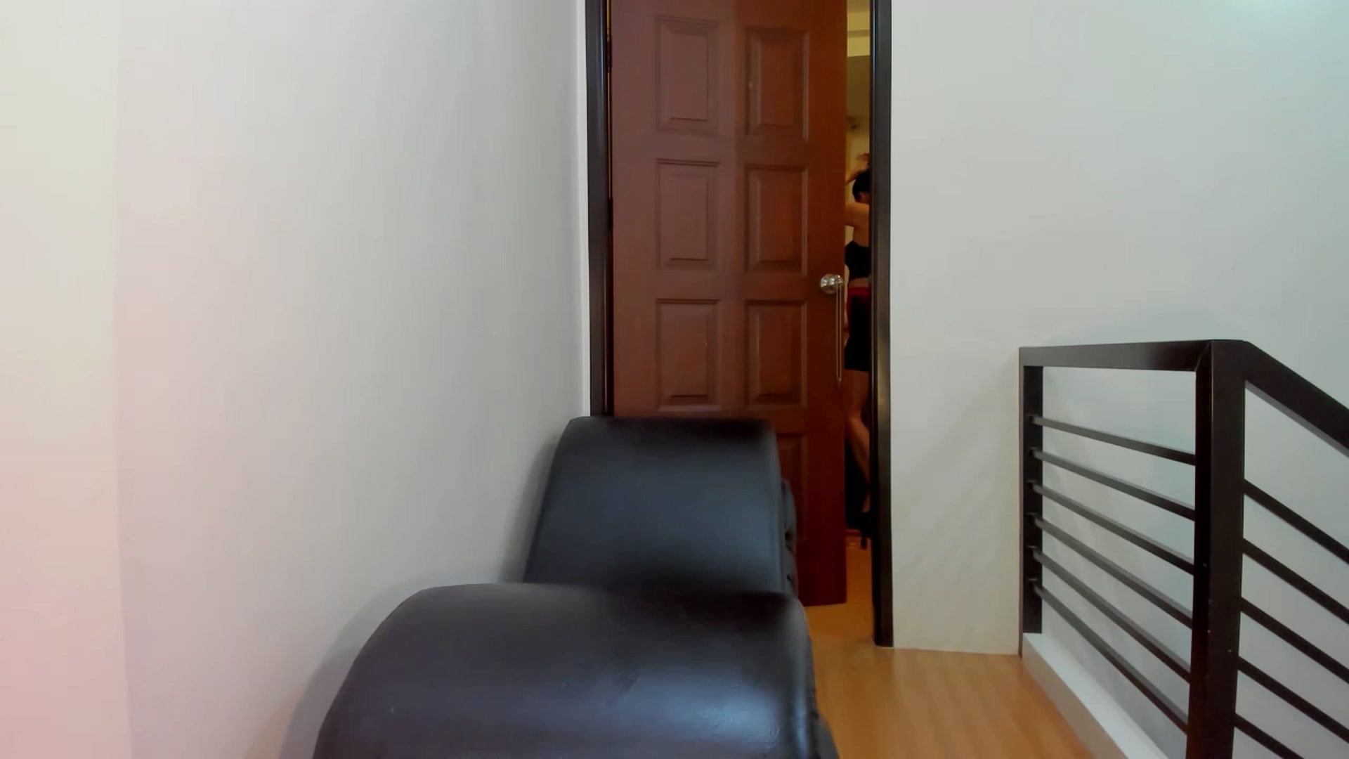 Gallery image thumbnail from DevilTeaser's myfreecams stream on, 12/10/2022, 15:37 image 16 of 20