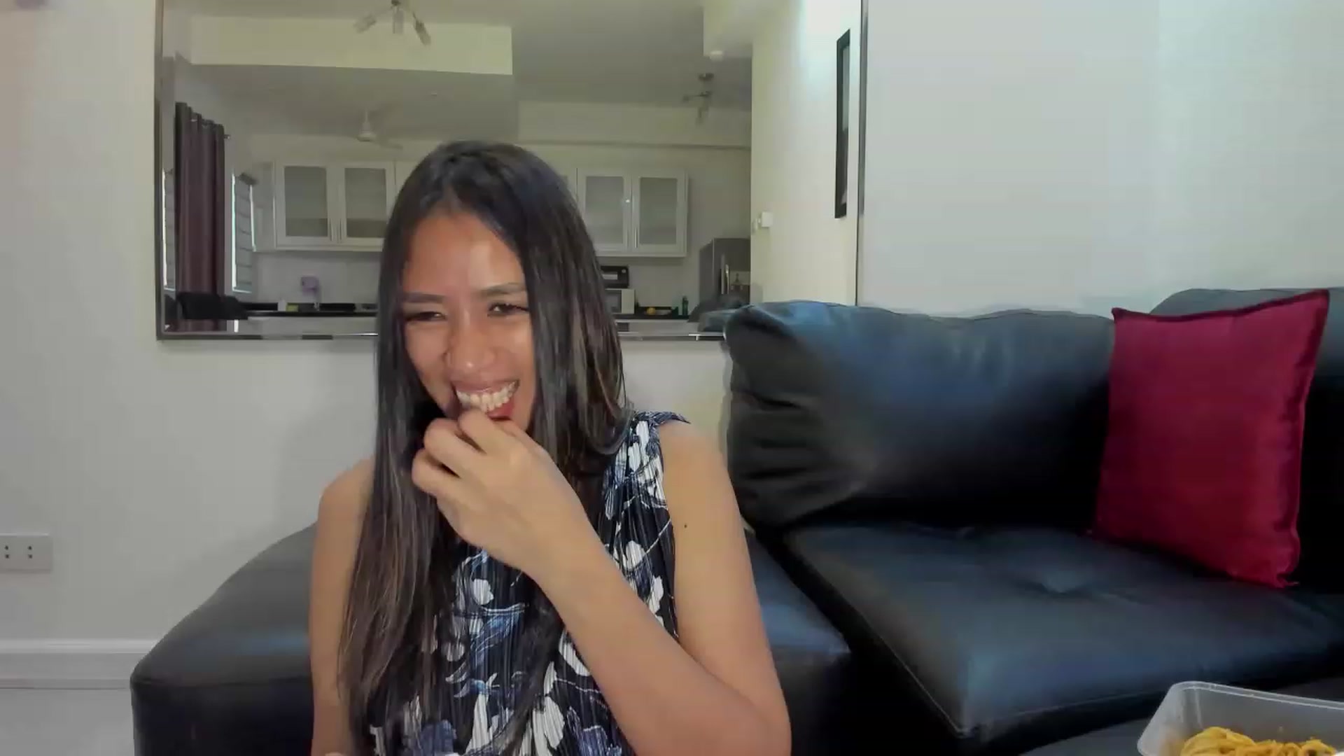 Gallery image thumbnail from DevilTeaser's myfreecams stream on, 12/12/2022, 08:18 image 6 of 20
