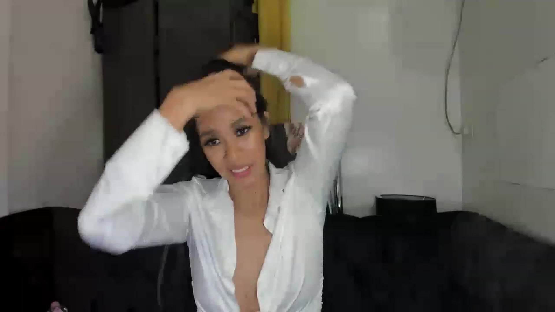Gallery image thumbnail from DevilTeaser's myfreecams stream on, 12/26/2022, 16:44 image 17 of 20