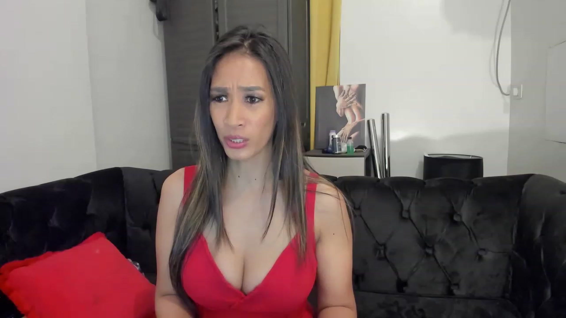 Gallery image thumbnail from DevilTeaser's myfreecams stream on, 12/27/2022, 13:06 image 6 of 20