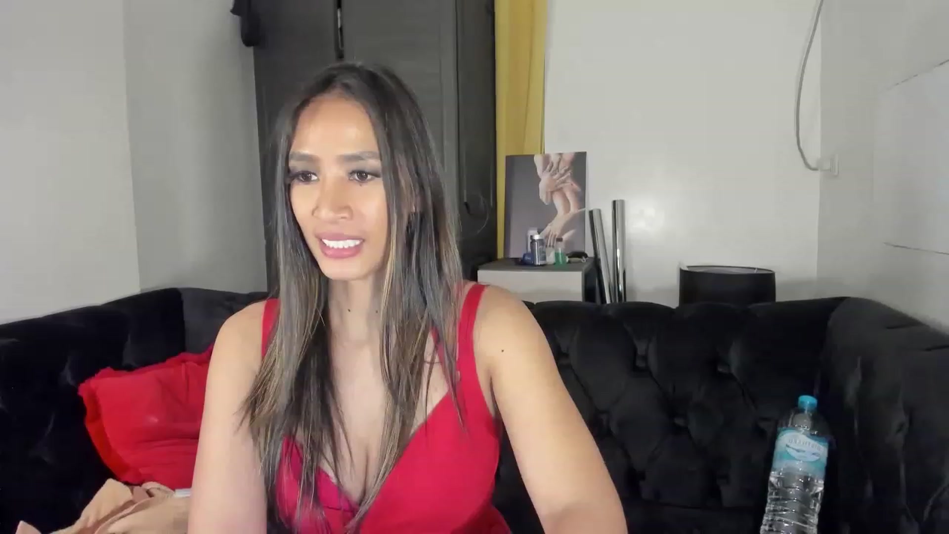 Gallery image thumbnail from DevilTeaser's myfreecams stream on, 12/27/2022, 15:09 image 10 of 20