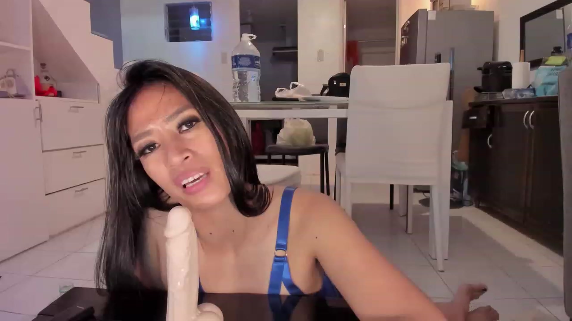 Gallery image thumbnail from DevilTeaser's myfreecams stream on, 05/17/2023, 03:30 image 16 of 20