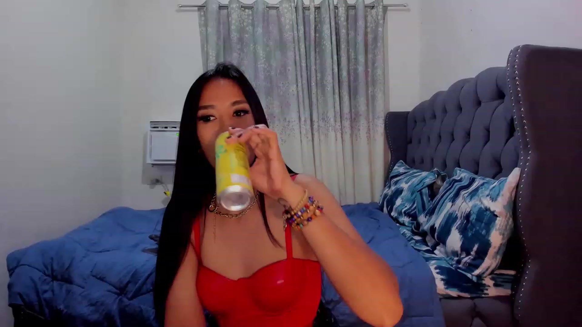 Gallery image thumbnail from DevilTeaser's myfreecams stream on, 08/09/2023, 15:23 image 16 of 20