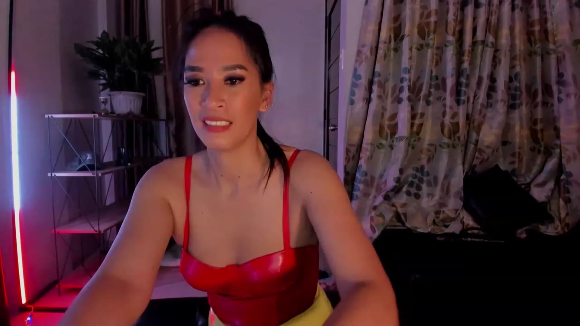 Gallery image thumbnail from DevilTeaser's myfreecams stream on, 08/12/2023, 11:47 image 6 of 20