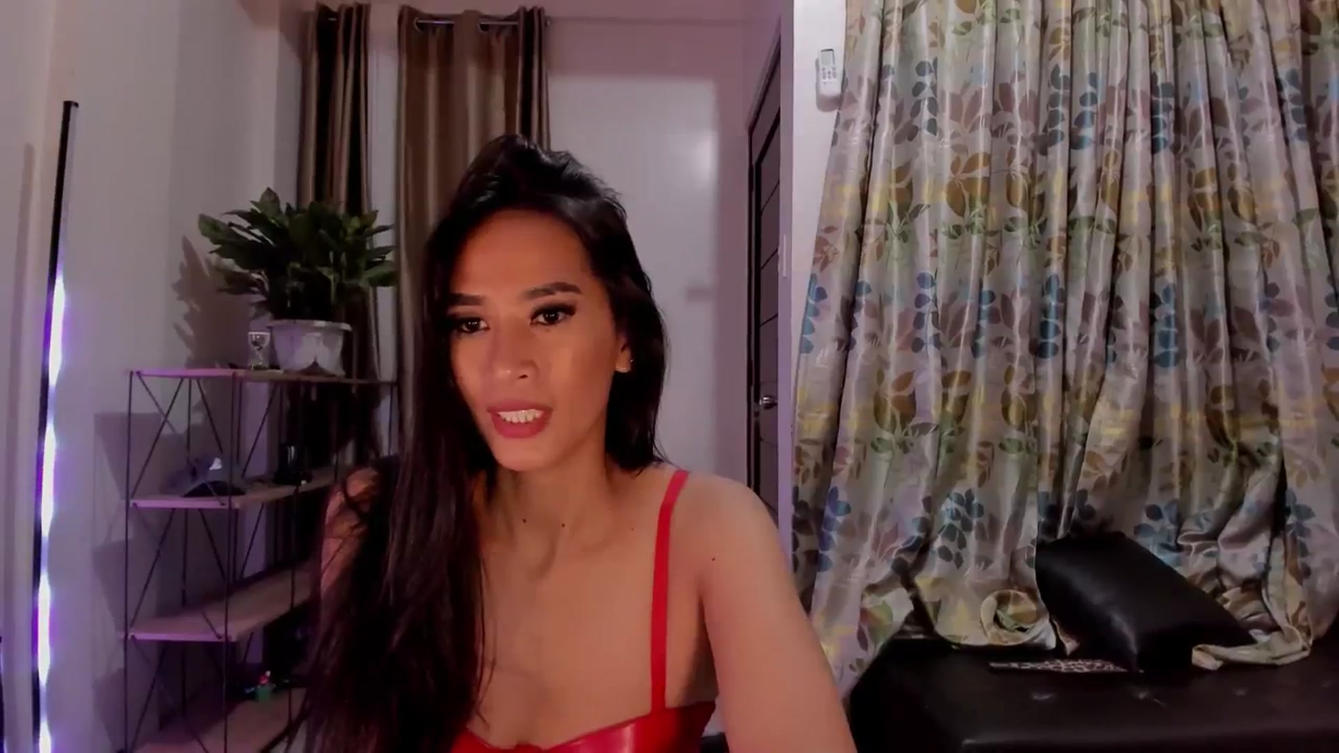 Gallery image thumbnail from DevilTeaser's myfreecams stream on, 08/12/2023, 13:45 image 3 of 20