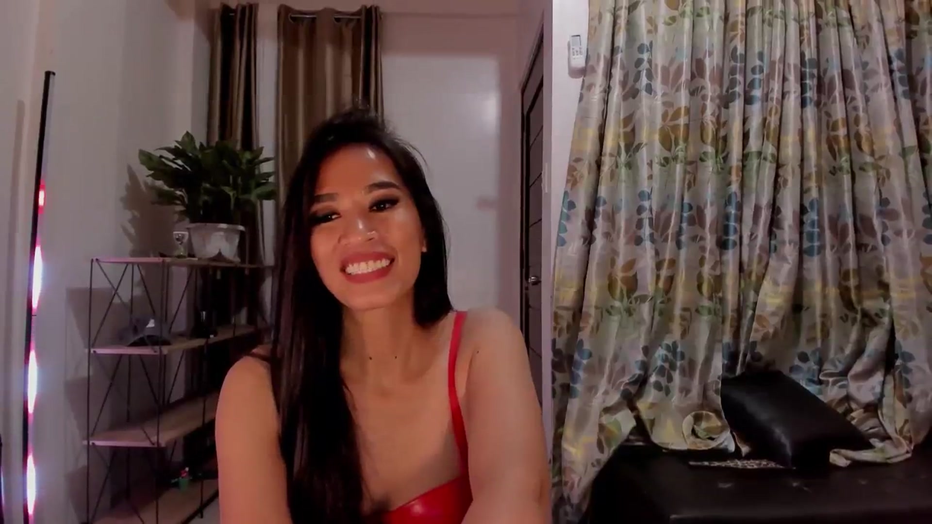 Gallery image thumbnail from DevilTeaser's myfreecams stream on, 08/12/2023, 13:45 image 4 of 20