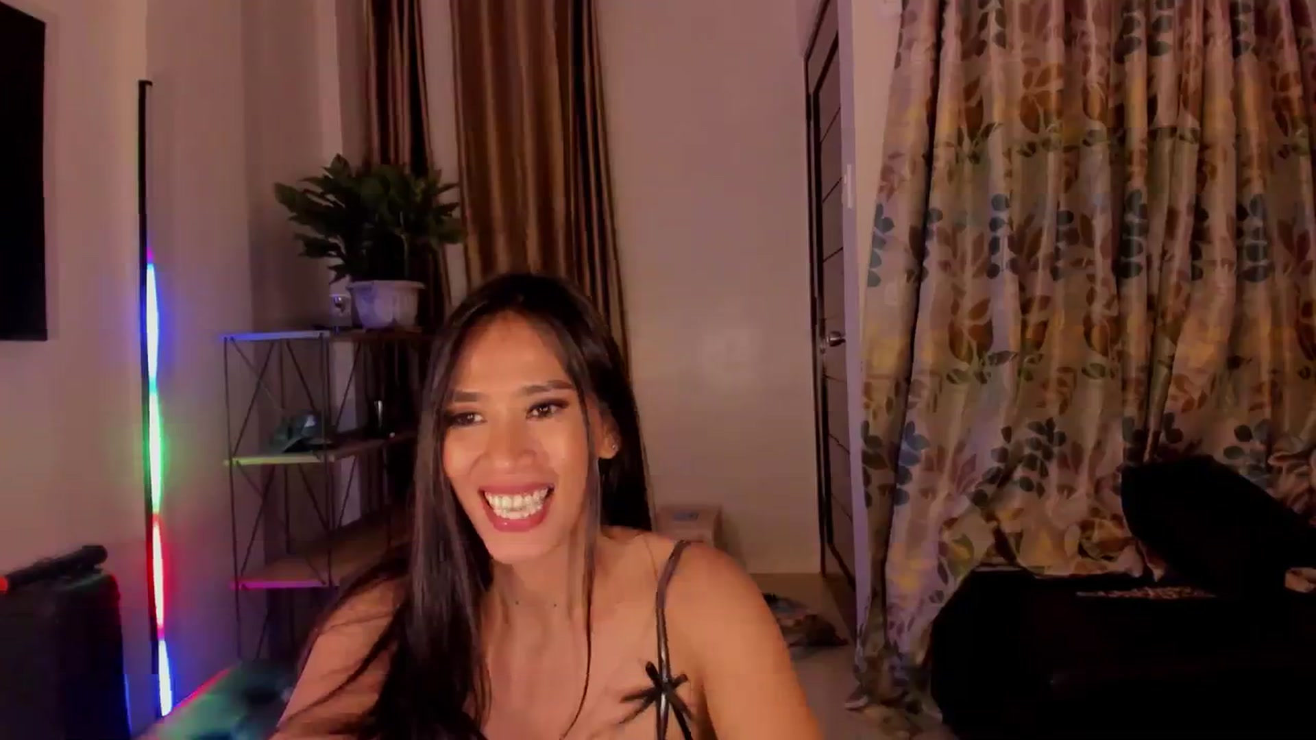 Gallery image thumbnail from DevilTeaser's myfreecams stream on, 08/12/2023, 14:46 image 9 of 20
