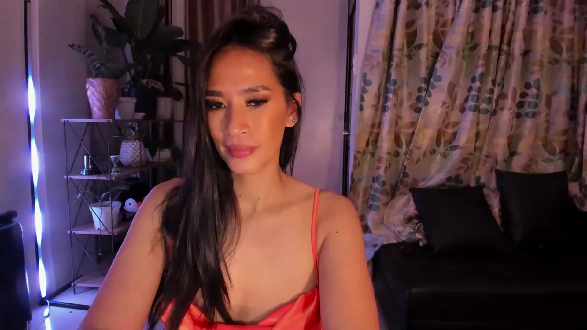 Gallery image thumbnail from DevilTeaser's myfreecams stream on, 08/13/2023, 14:10 image 4 of 20