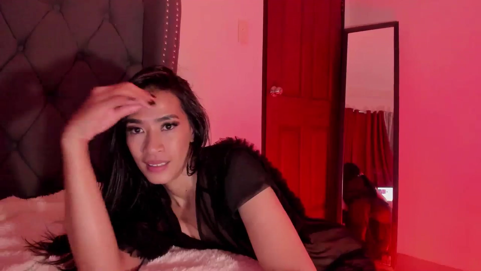 Gallery image thumbnail from DevilTeaser's myfreecams stream on, 11/26/2023, 15:07 image 17 of 20
