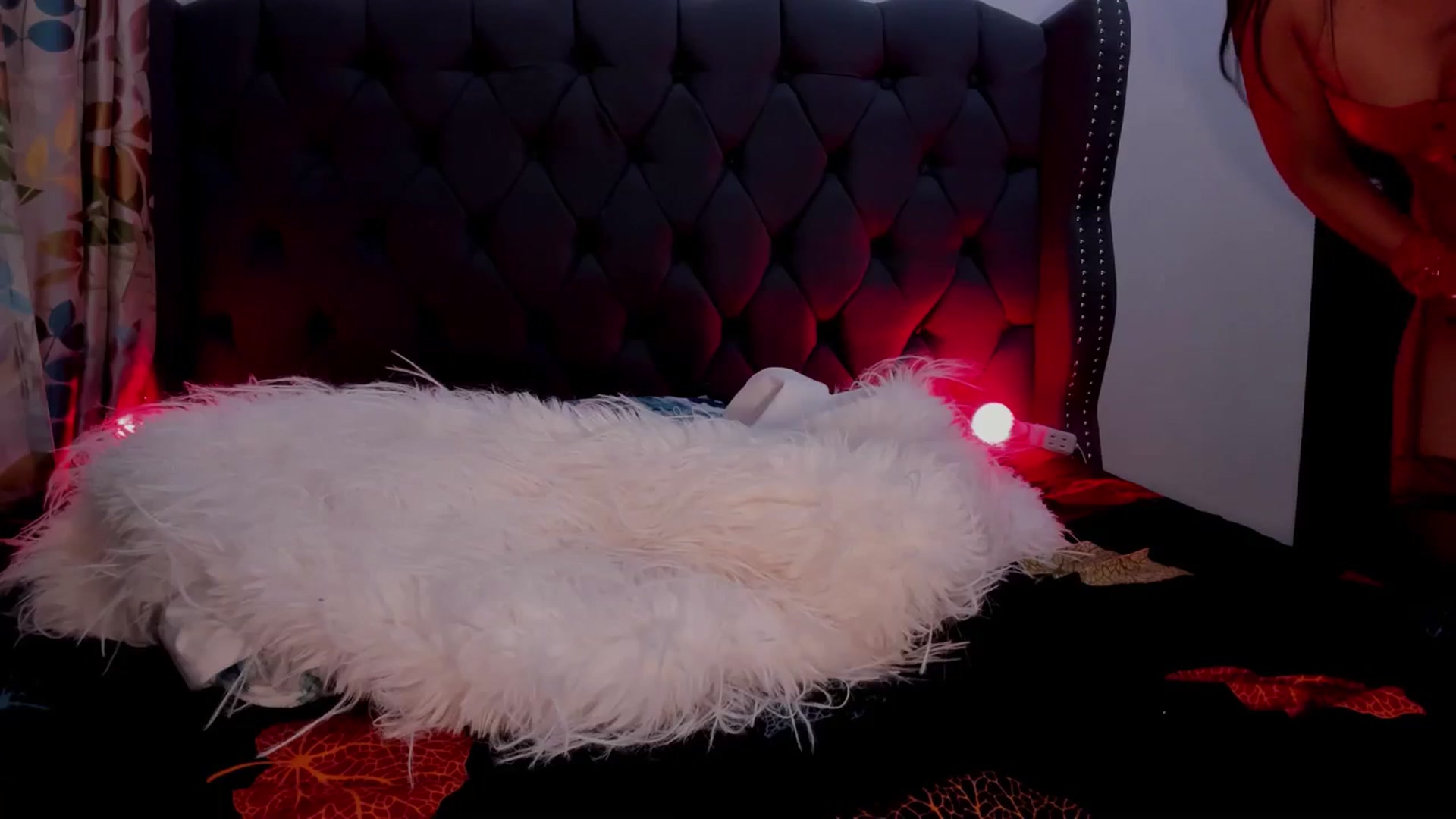 Gallery image thumbnail from DevilTeaser's myfreecams stream on, 03/24/2024, 18:34 image 3 of 20