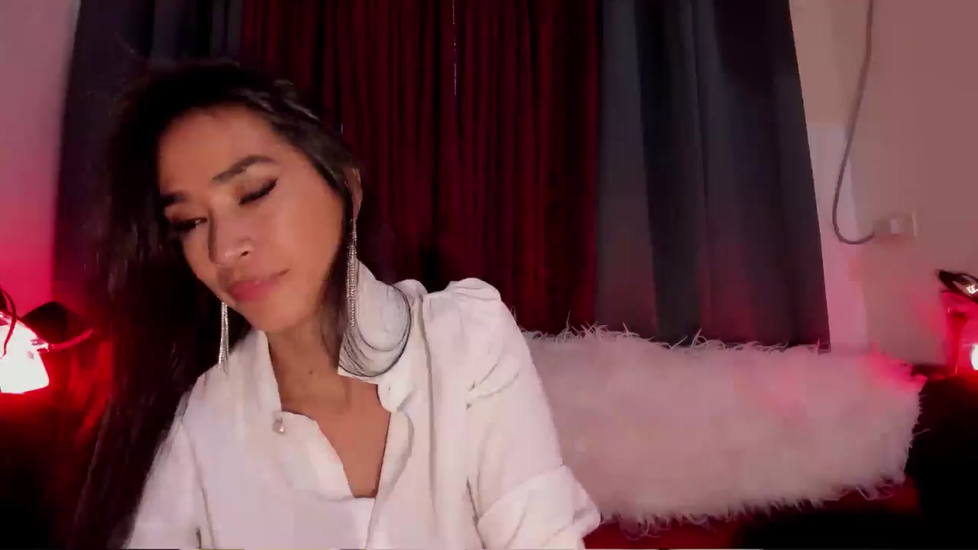 Gallery image thumbnail from DevilTeaser's myfreecams stream on, 05/04/2024, 07:45 image 18 of 20