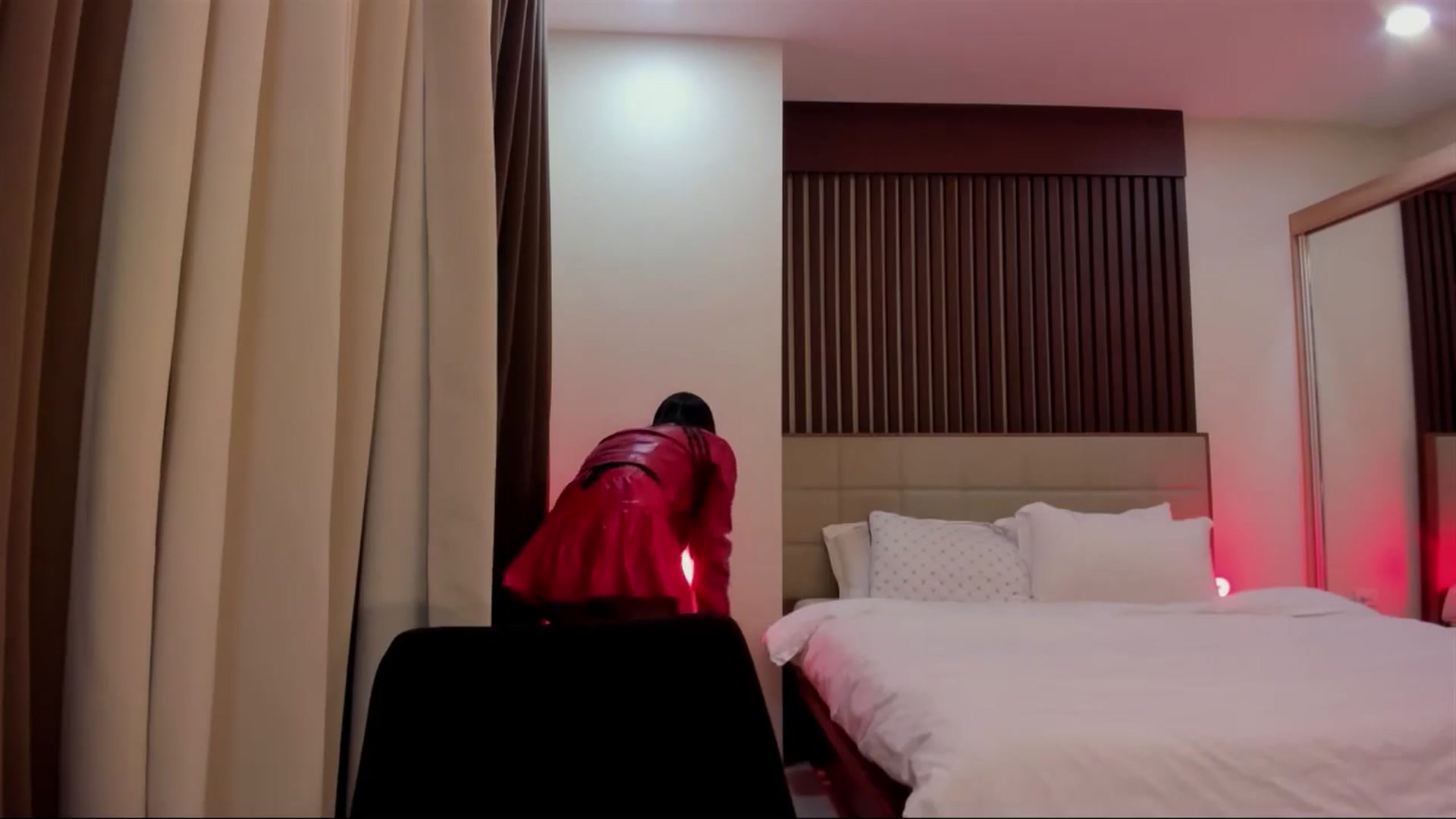 Gallery image thumbnail from DevilTeaser's myfreecams stream on, 05/12/2024, 14:25 image 13 of 20