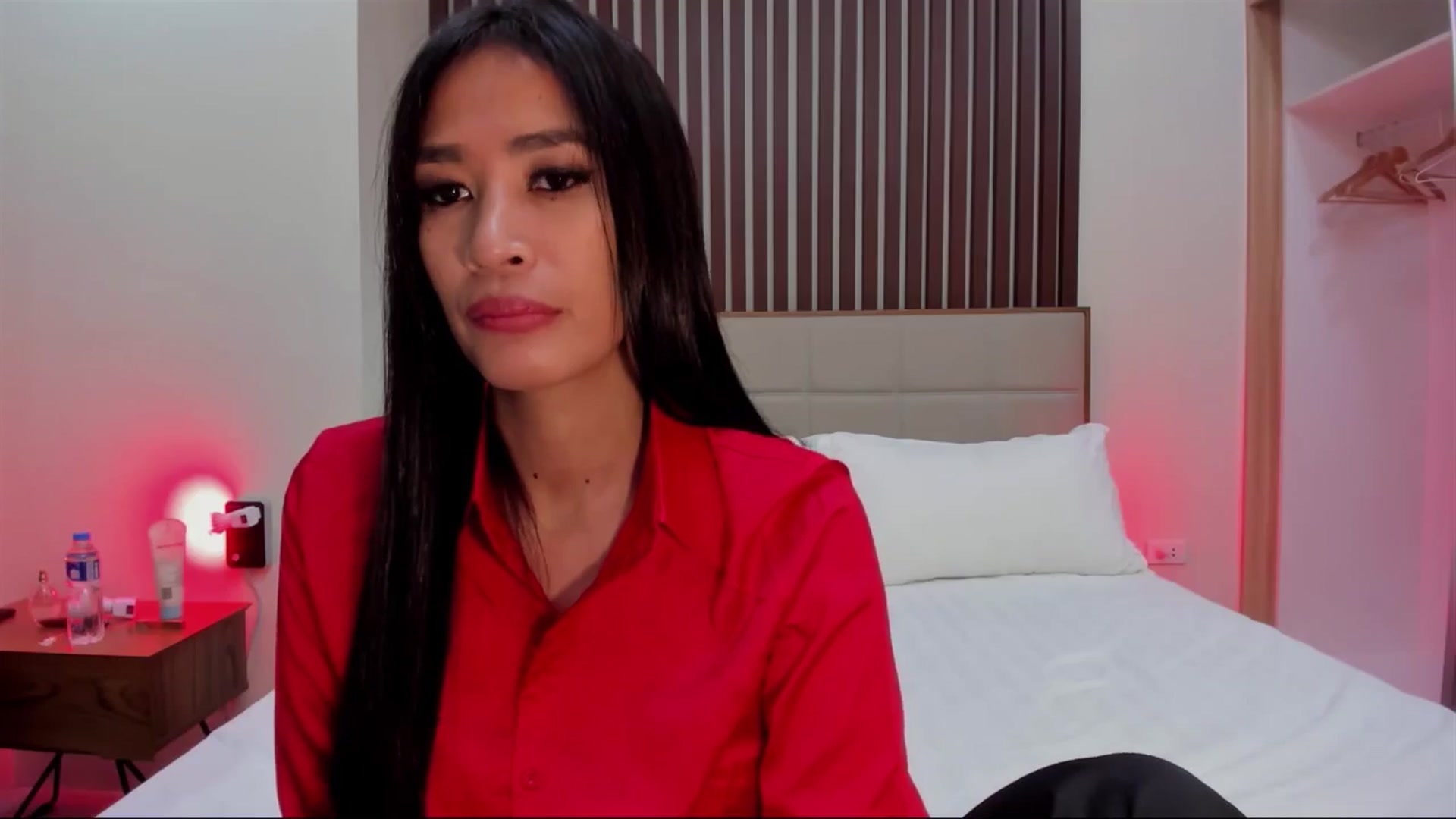 Gallery image thumbnail from DevilTeaser's myfreecams stream on, 05/13/2024, 13:30 image 13 of 20