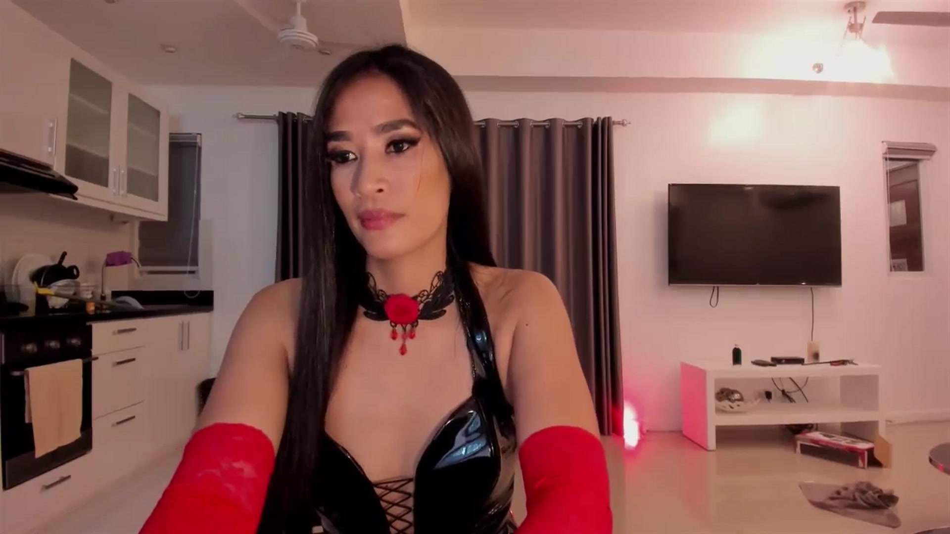 Gallery image thumbnail from DevilTeaser's myfreecams stream on, 05/16/2024, 13:19 image 3 of 20