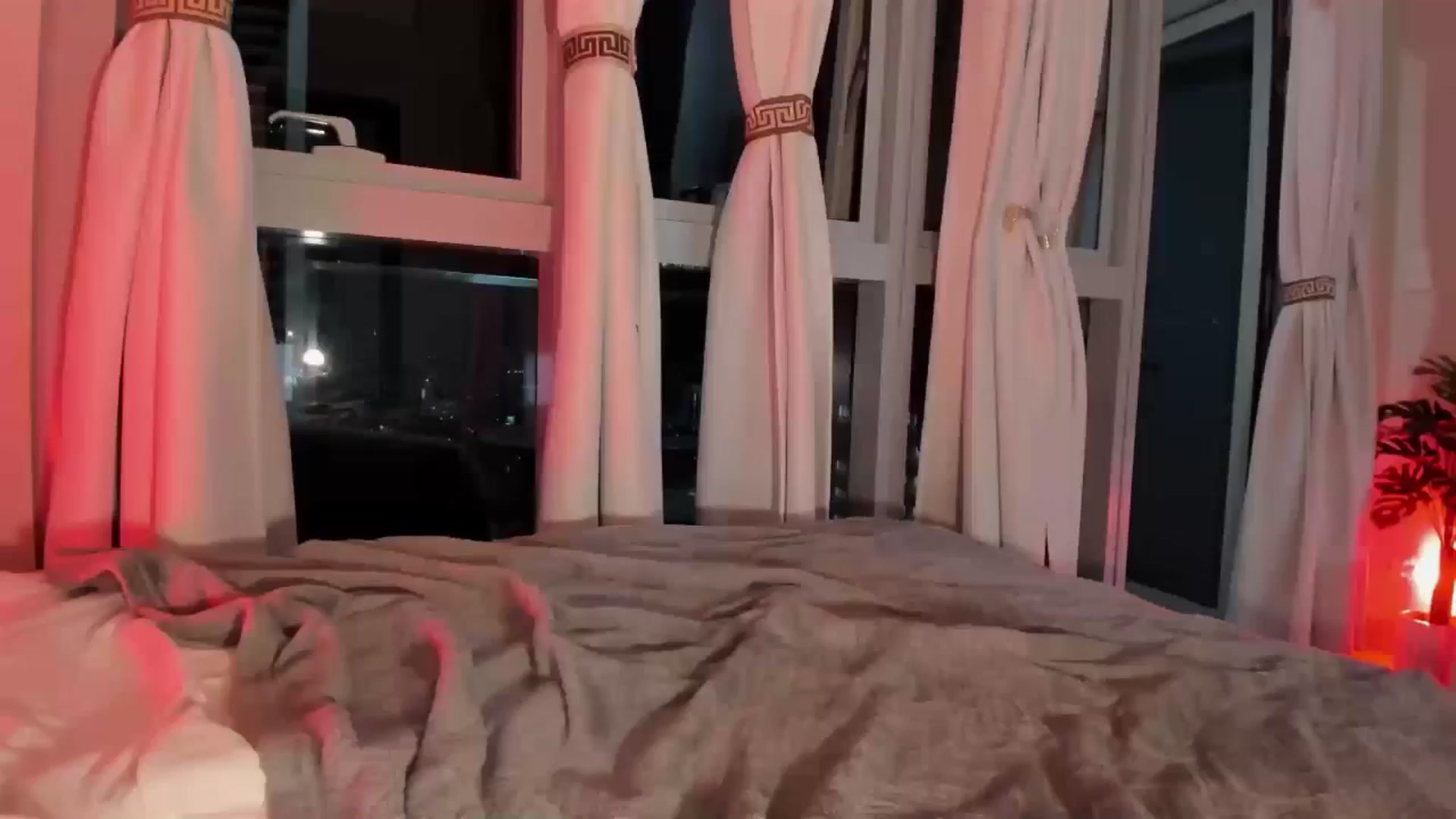 Gallery image thumbnail from DevilTeaser's myfreecams stream on, 05/27/2024, 13:35 image 4 of 20