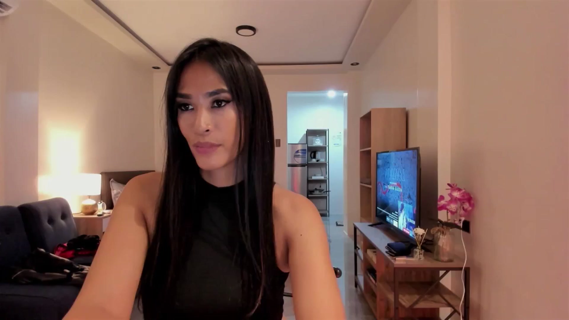 Gallery image thumbnail from DevilTeaser's myfreecams stream on, 06/07/2024, 12:22 image 1 of 20