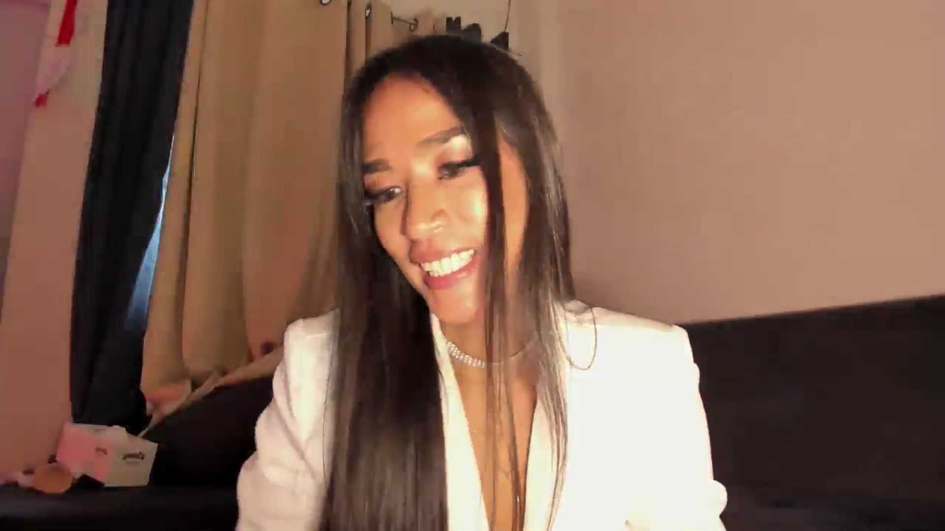 Gallery image thumbnail from DevilTeaser's myfreecams stream on, 06/09/2024, 06:42 image 19 of 20