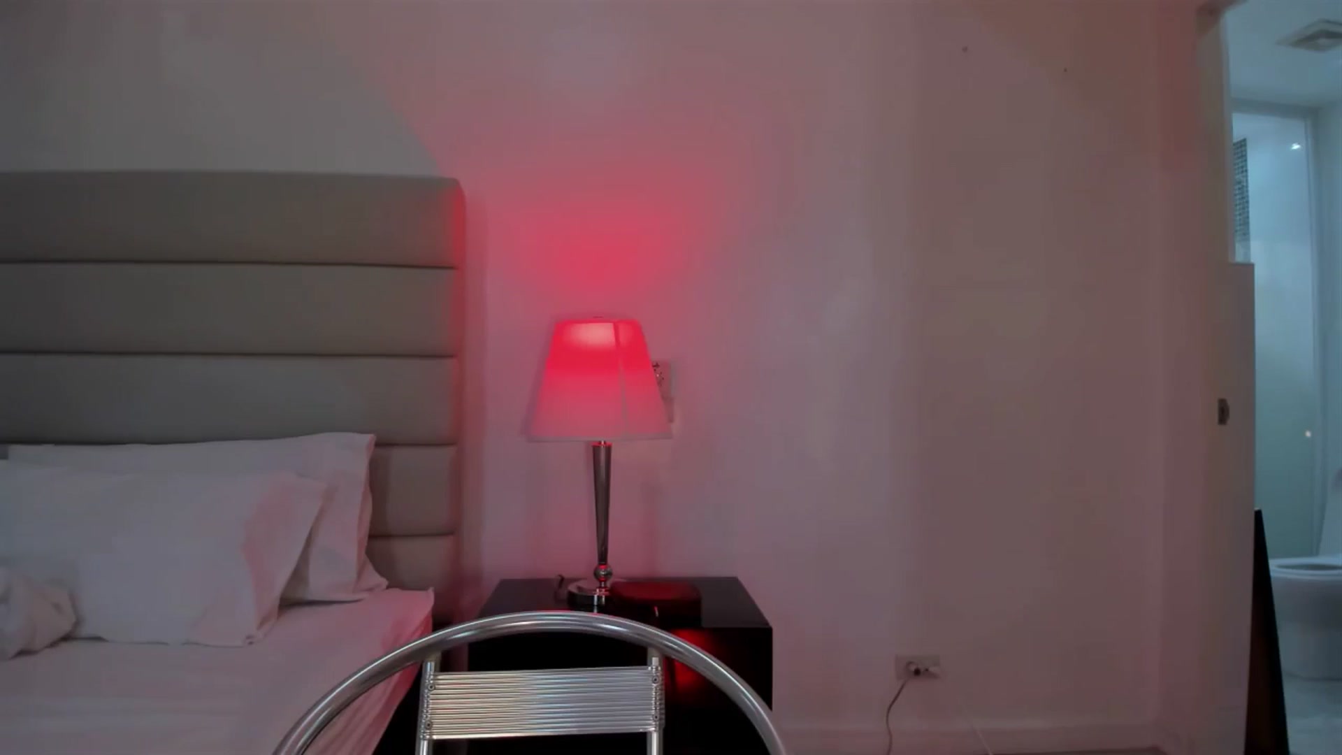 Gallery image thumbnail from DevilTeaser's myfreecams stream on, 06/15/2024, 24:10 image 16 of 20