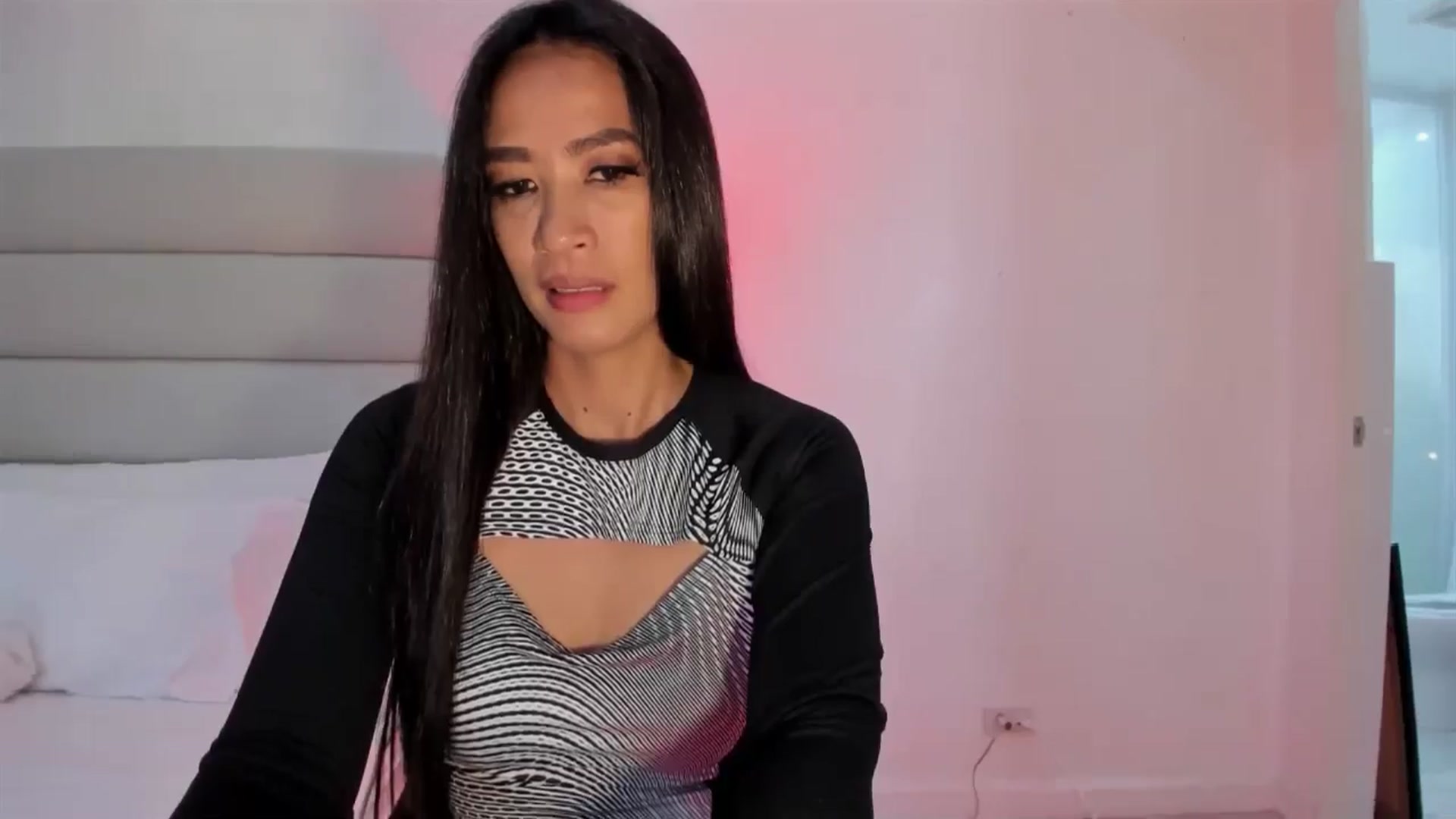 Gallery image thumbnail from DevilTeaser's myfreecams stream on, 06/15/2024, 02:10 image 3 of 20