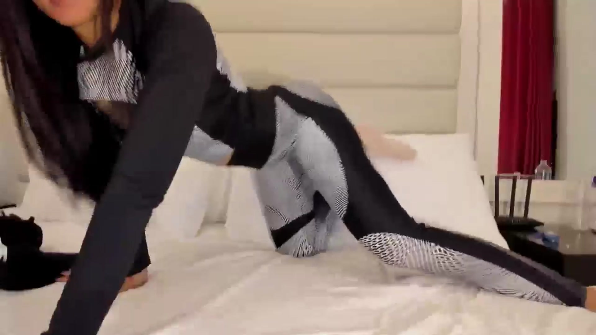 Gallery image thumbnail from DevilTeaser's myfreecams stream on, 06/22/2024, 07:13 image 14 of 20