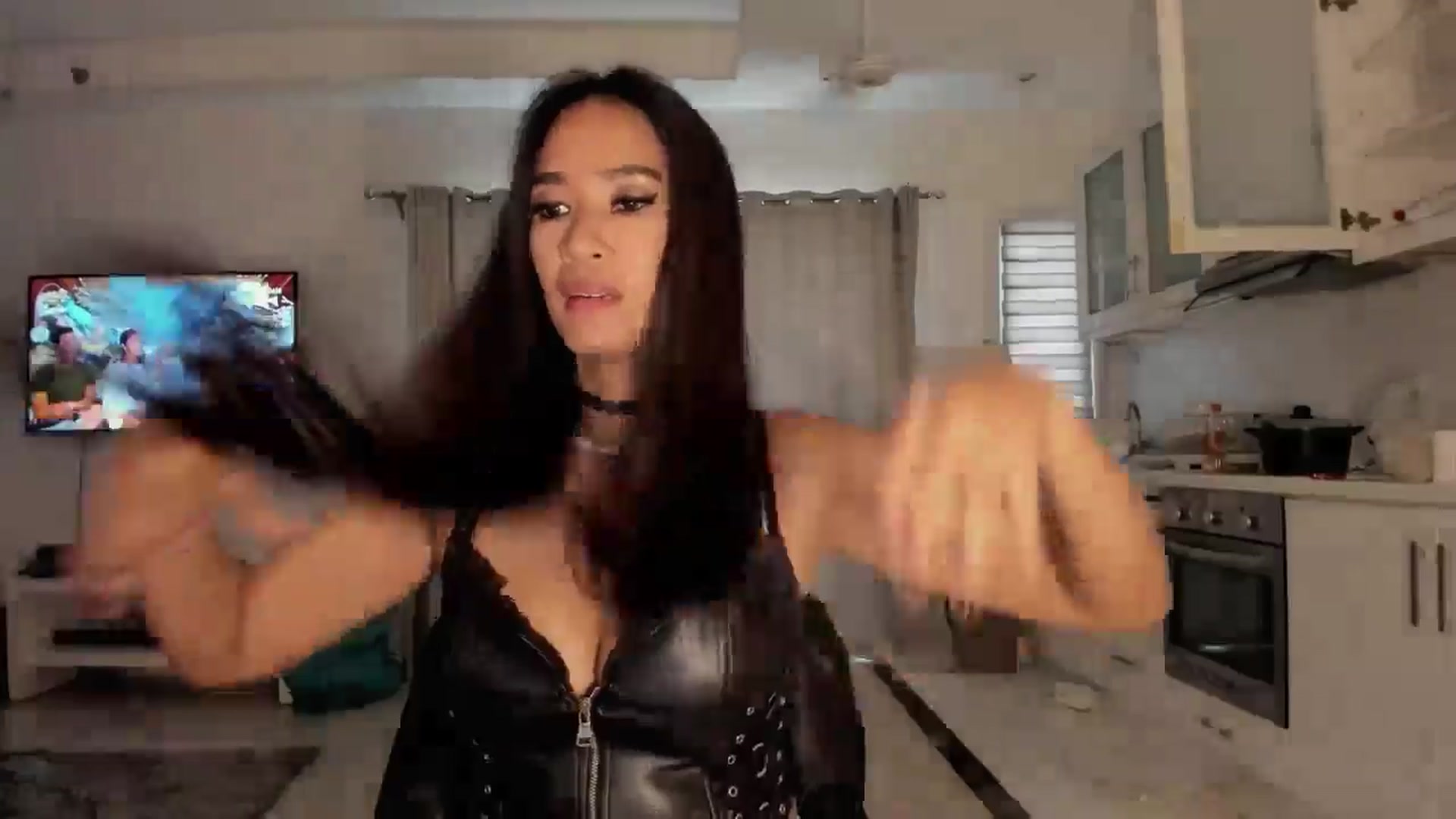 Gallery image thumbnail from DevilTeaser's myfreecams stream on, 07/02/2024, 05:34 image 12 of 20