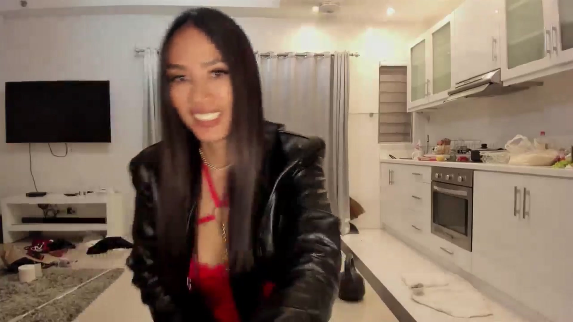 Gallery image thumbnail from DevilTeaser's myfreecams stream on, 07/04/2024, 13:31 image 10 of 20
