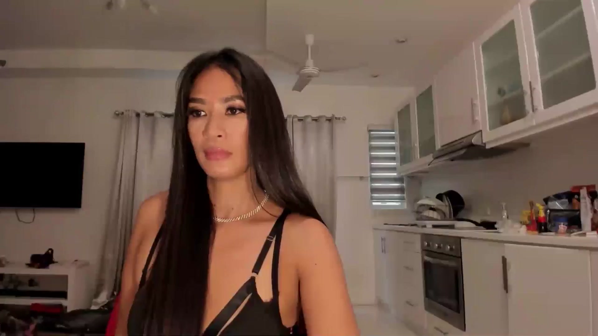Gallery image thumbnail from DevilTeaser's myfreecams stream on, 07/11/2024, 04:41 image 20 of 20