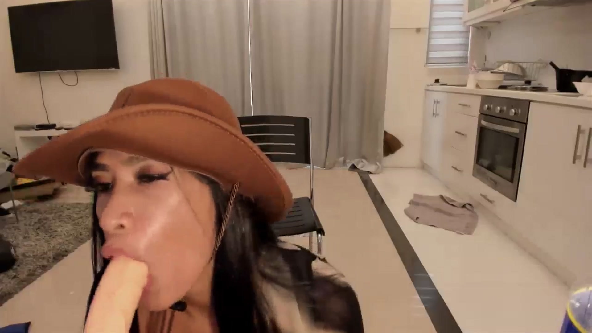 Gallery image thumbnail from DevilTeaser's myfreecams stream on, 07/16/2024, 04:47 image 18 of 20