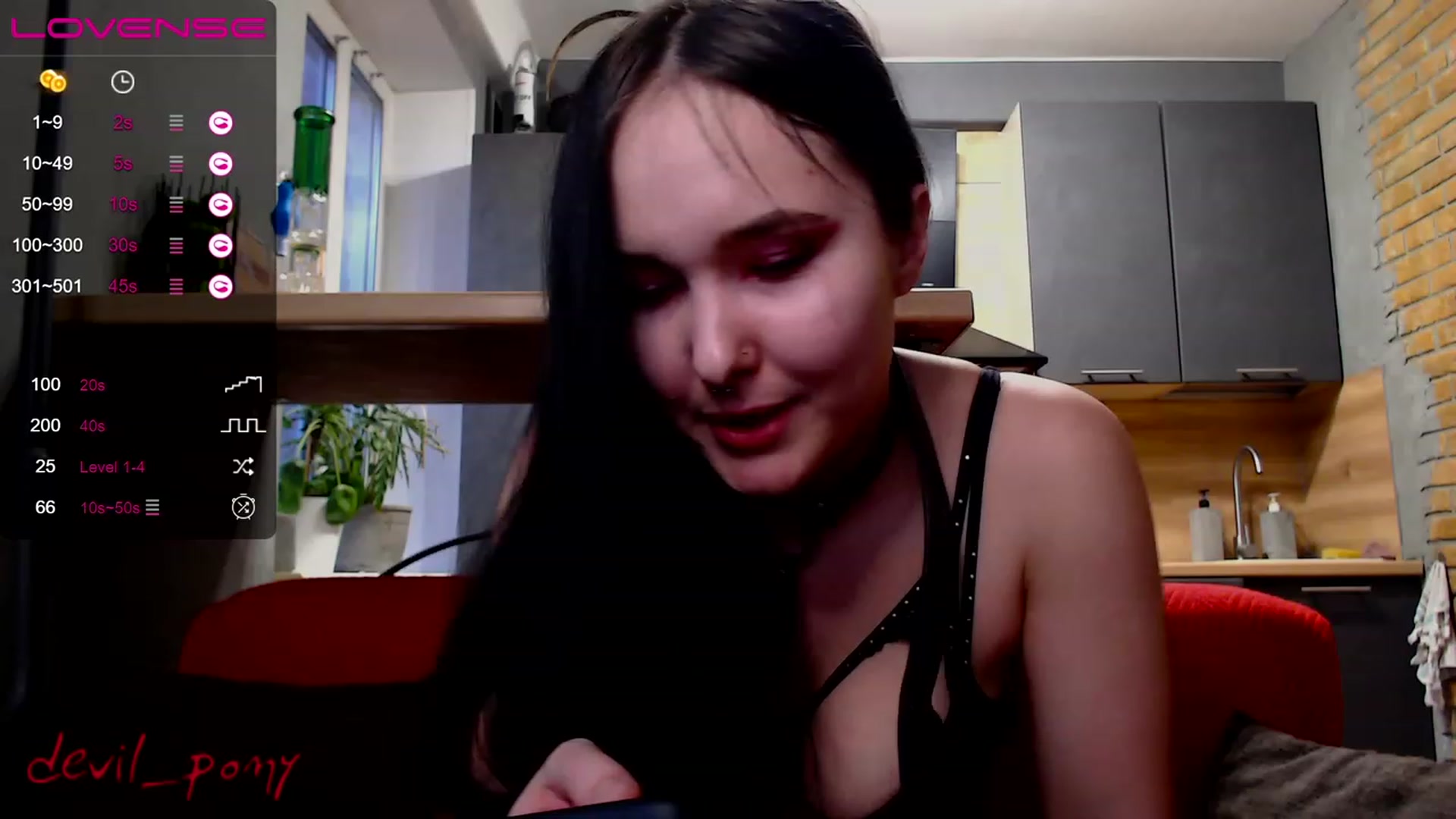 Gallery image thumbnail from Devil_pony's myfreecams stream on, 12/03/2022, 12:54 image 11 of 20