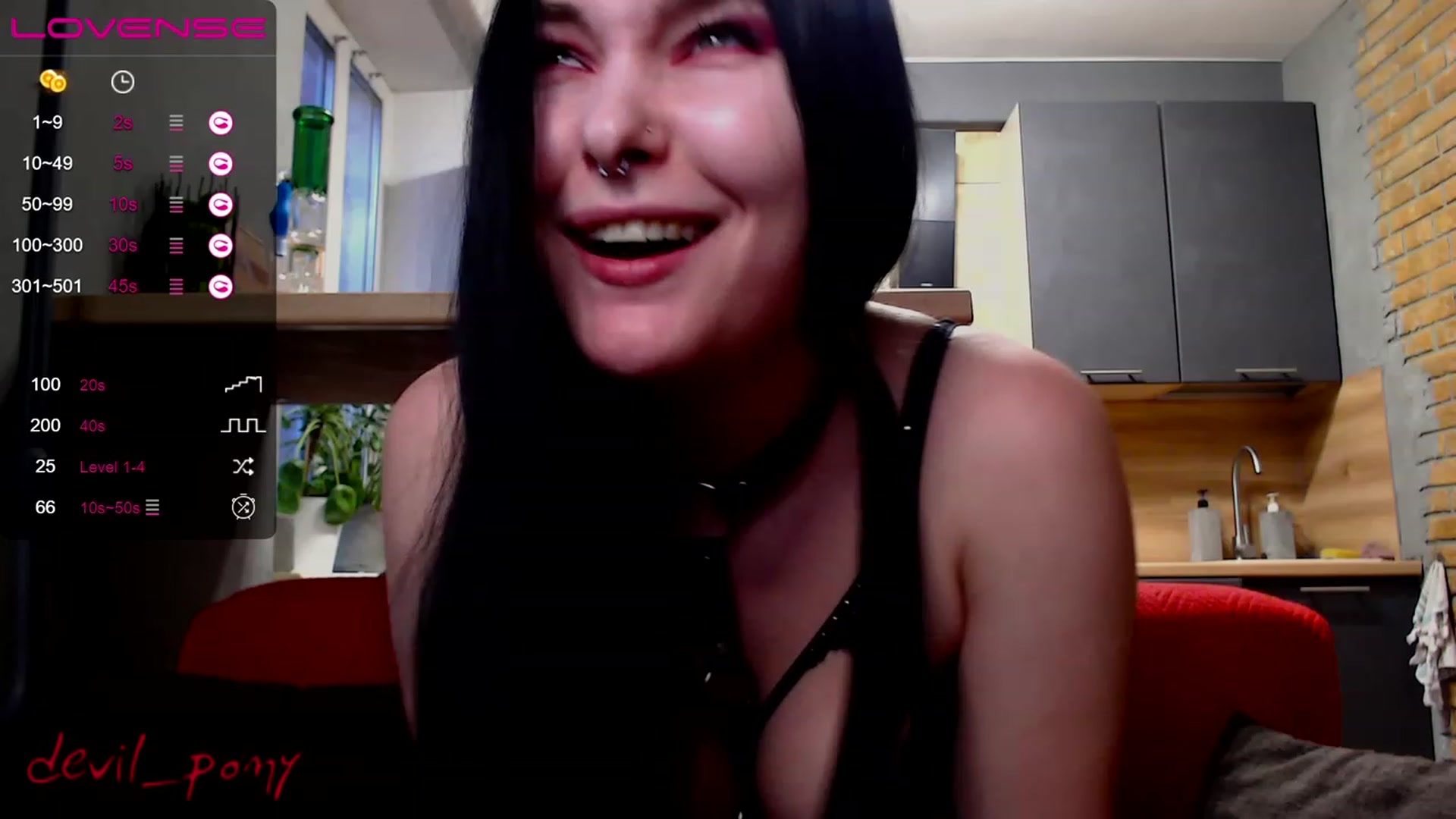 Gallery image thumbnail from Devil_pony's myfreecams stream on, 12/03/2022, 12:54 image 10 of 20